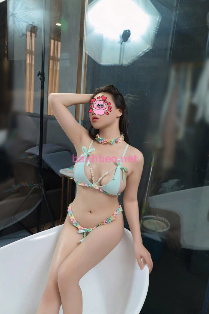 Ly Ly 2k2 _ Gái xinh body cực phẫm, làm tình phê