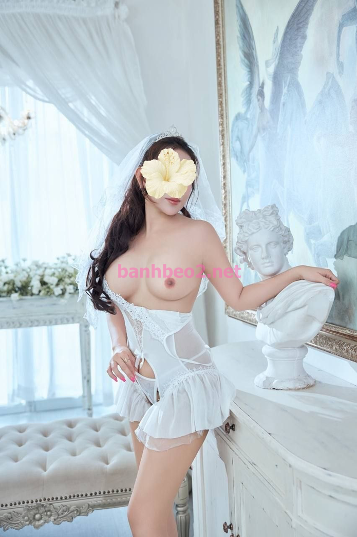 Thùy Anh - Siêu Phẩm Em Gái Vú To Dâm Đãng Chiều Khách