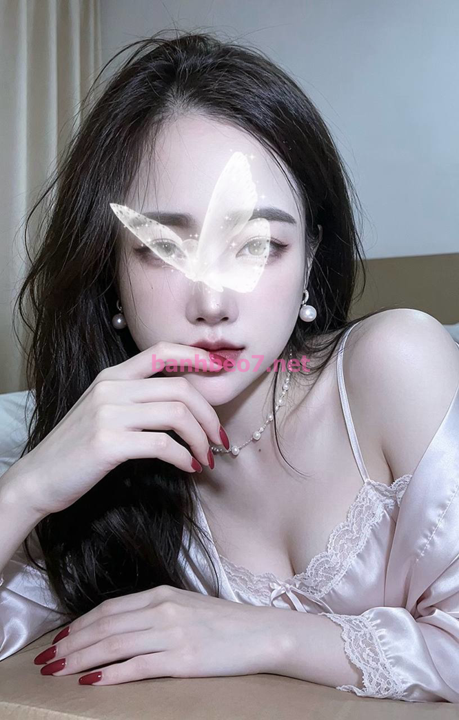 ❤️CÓ CLIP SEXY❤️ BÉ QUỲNH ANH XINH VÚ TO KẸP XÚC XÍCH, MÔNG TO TRÒN,DOGGY PHÊ, LÀM TÌNH BAO DÂM