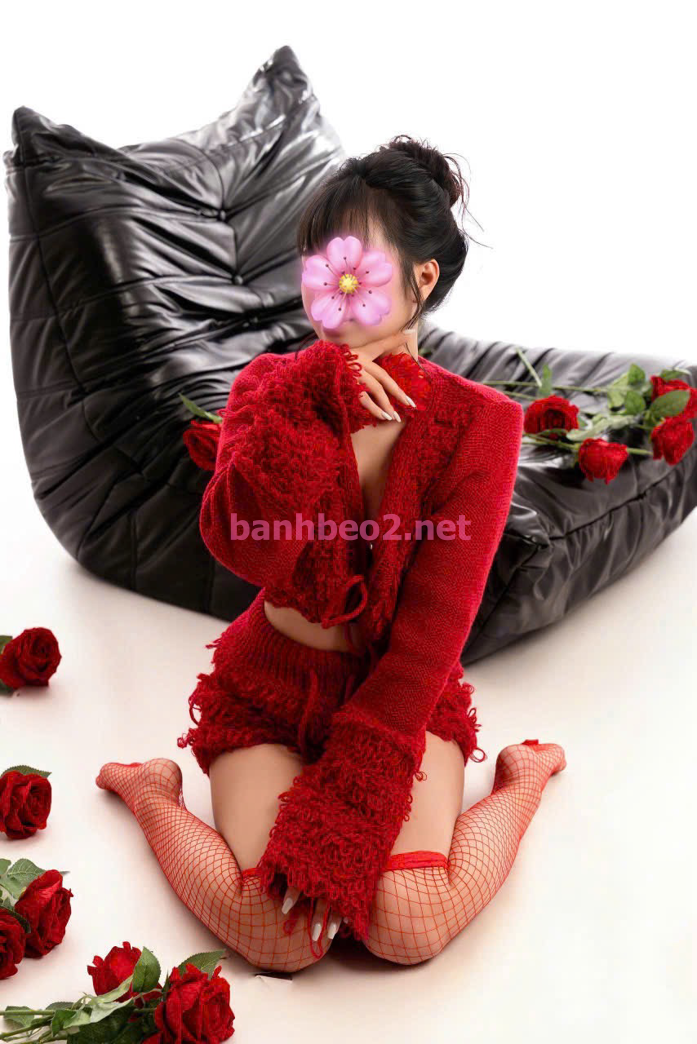 ♥️Diệp Anh 2k3♥️BABY DA TRẮNG -GÁI XINH ĐÁNG YÊU, BODY MƯỢT