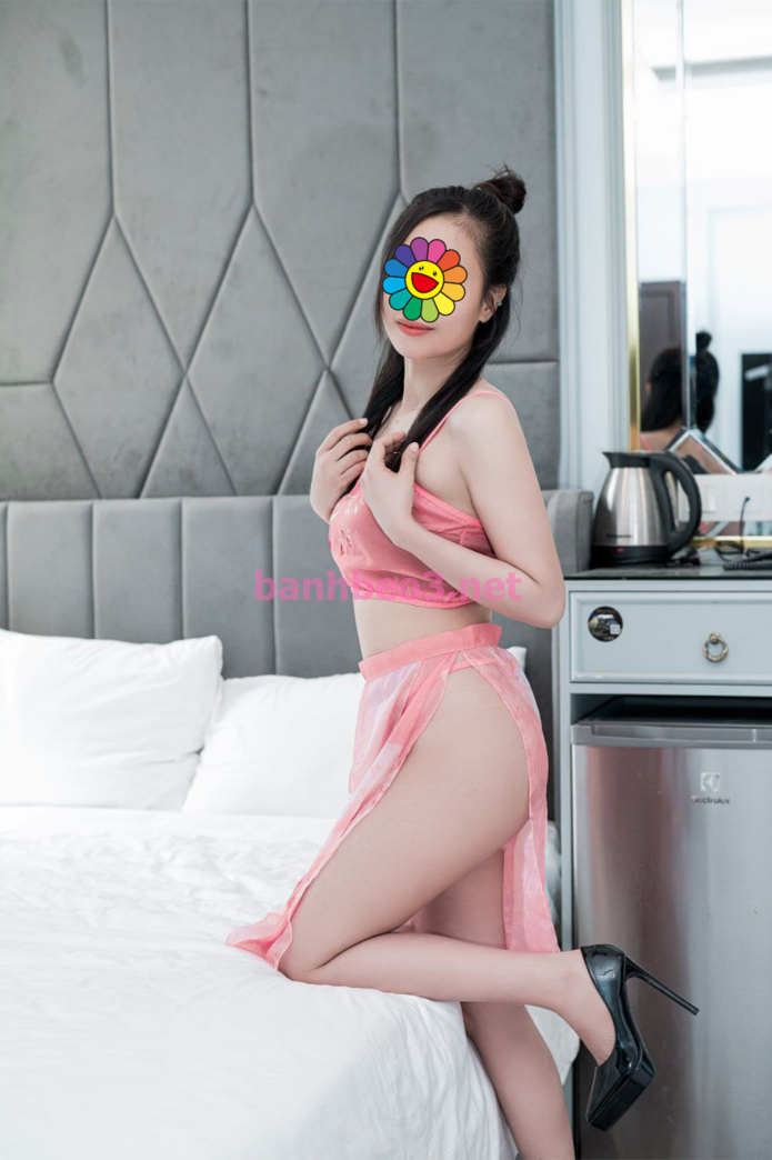Thảo Tiên - Chiều Khách Ngọt Ngào Rất Ngoan