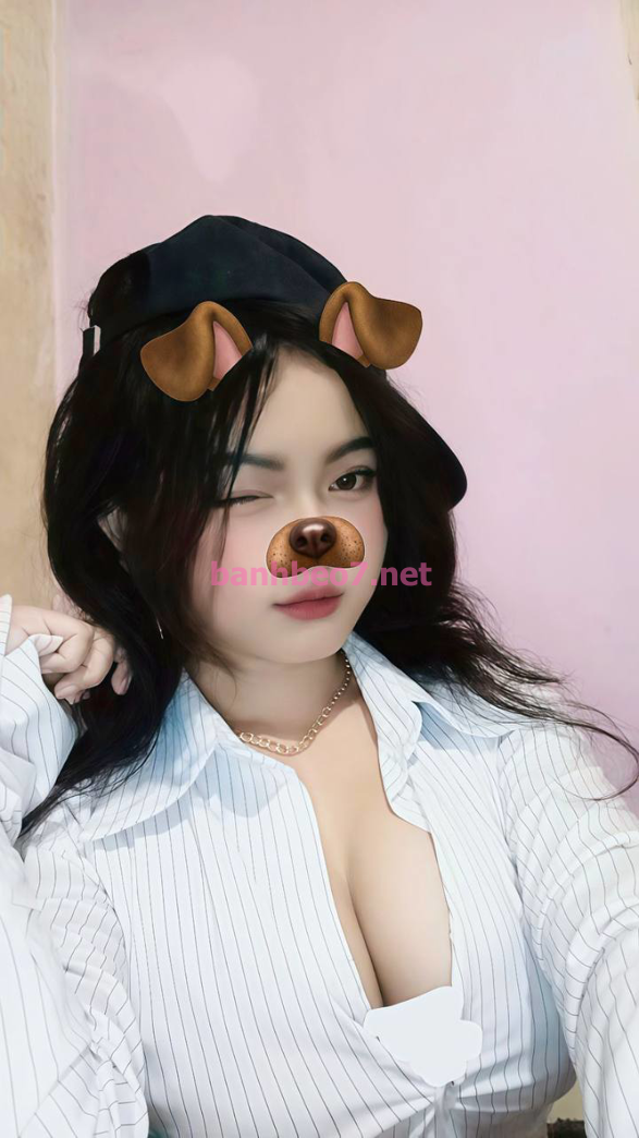 Quỳnh Vy 2K7 Xinh Xắn Ngoan Hiền Nhiệt Tình