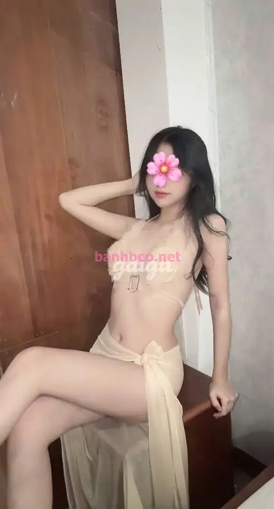Quỳnh Như Baby ❤️ Dễ Thương Body Ngon Tuyệt